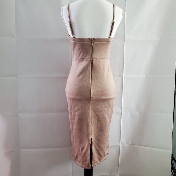 Camel Color Bodycon Dress Size M Slit Back - Picture 3 of 4
